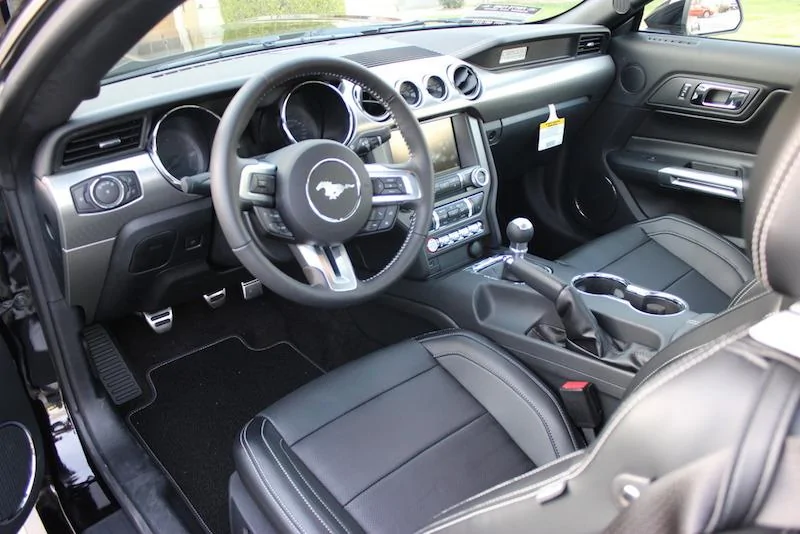 Interior snap