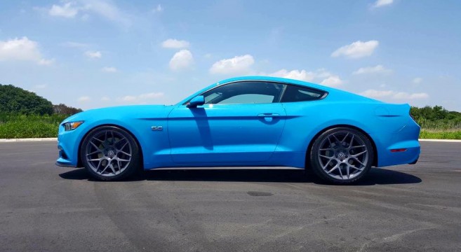 MOTM-Hypermotive-2017-Mustang-GT-Grabber-Blue1-657x360.jpg