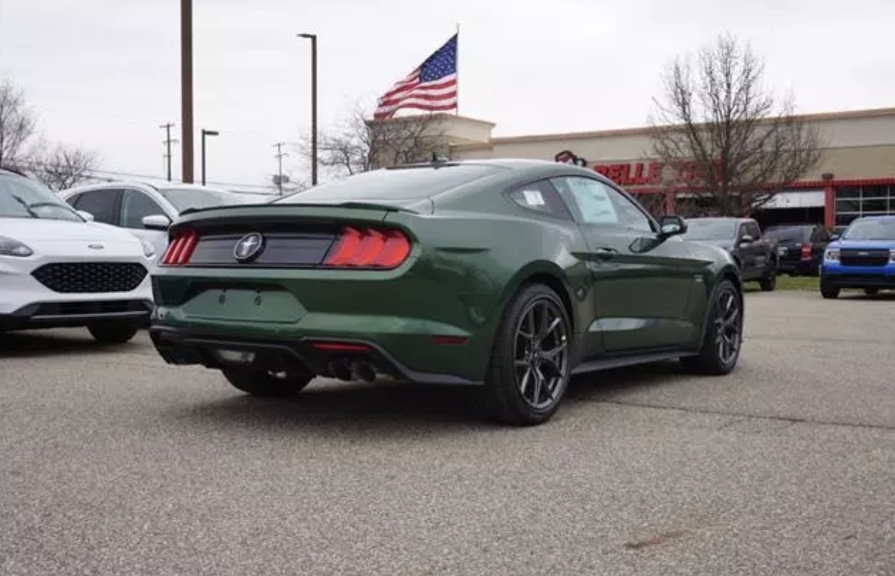 Eruption Green Mustangs Start Arriving at Dealers 2015+ S550 Mustang